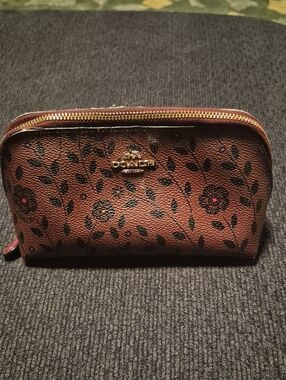 Coach Brown Willow Floral Print Leather Cosmetic Case with Gold Hardware